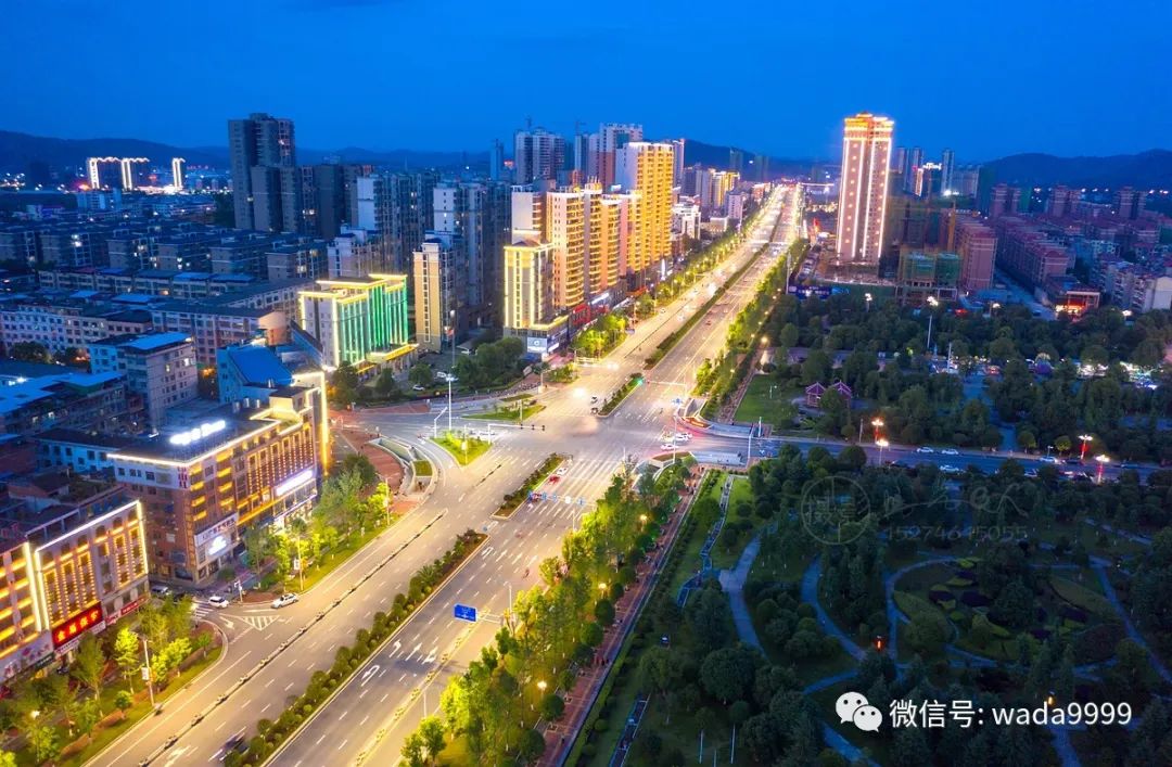 首页 文章 今日东安 正文 近年来,东安县突出"创卫"主题,加强现代城市